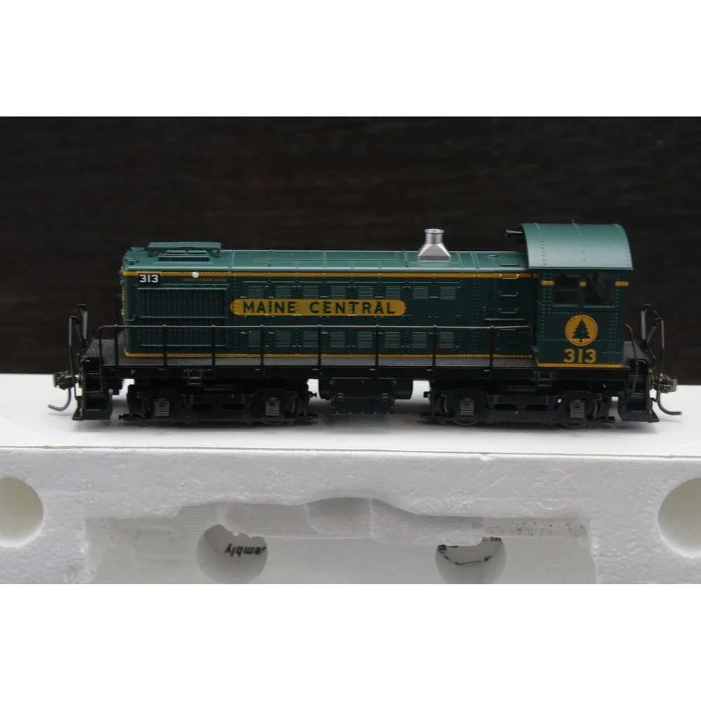 Atlas HO Scale Alco S-4 Diesel Switcher Maine Central 313‎ Locomotive 8753 Boxed